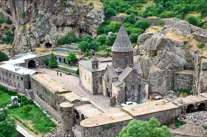 tours.geghard_garni.title